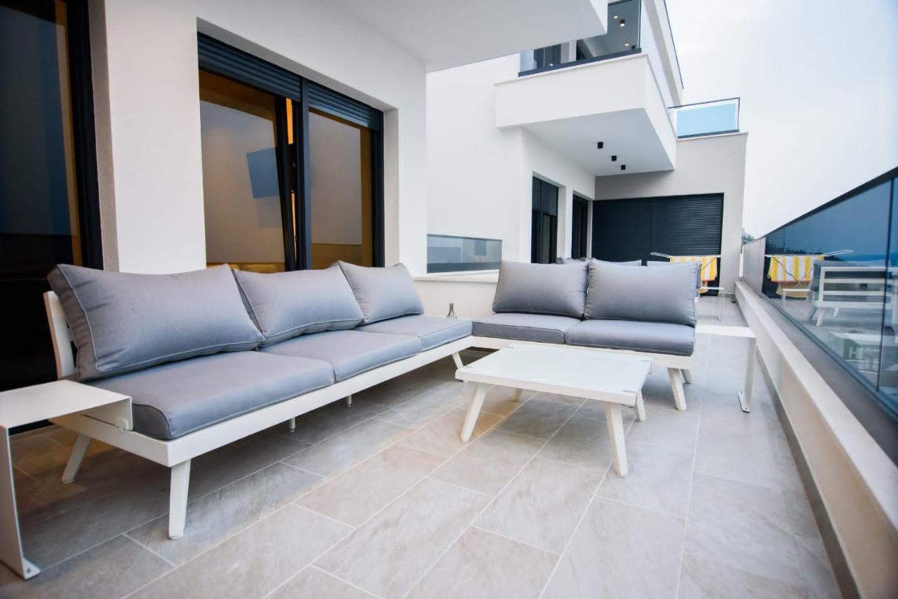 Villa Balmis Makarska Exteriör bild